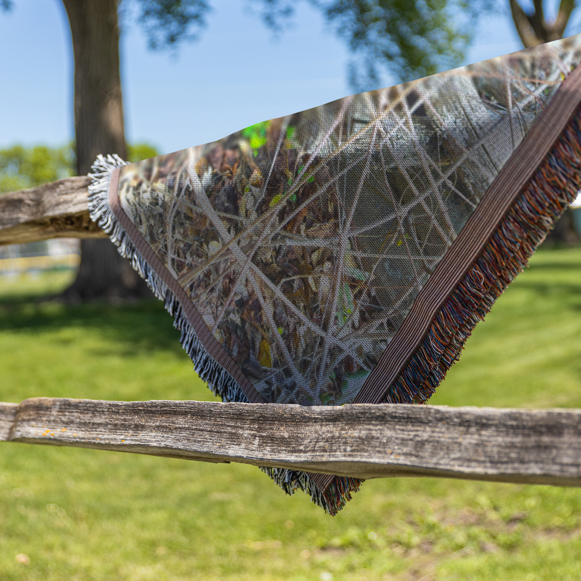 Branch__Bramble_-_Woven_Throw_Blanket__Fence_H_Mockup.png_15616610